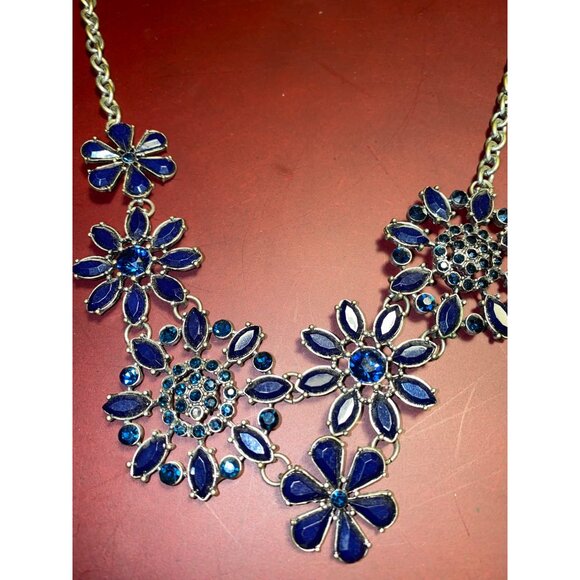 Bib Blue Floral Flowers Statement Necklace Art Deco Design Lobster  Adjustable - Picture 3 of 14